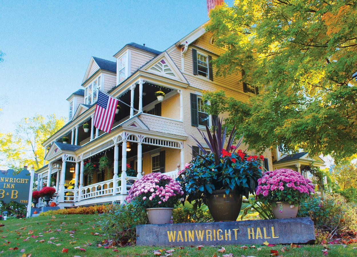 Wainwright Inn Грейт-Баррингтон Экстерьер фото